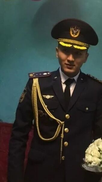  -,   Erlanbek, 24 ,   ,   