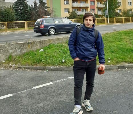  ,   Je je, 28 ,   ,   , c 