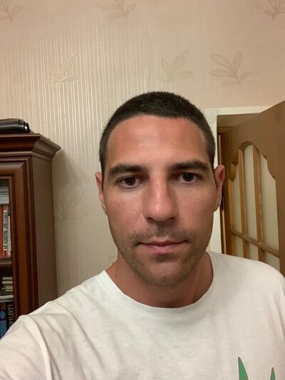  --,   Tony, 33 ,   ,   , c 