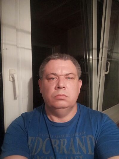  --,   , 52 ,   c 