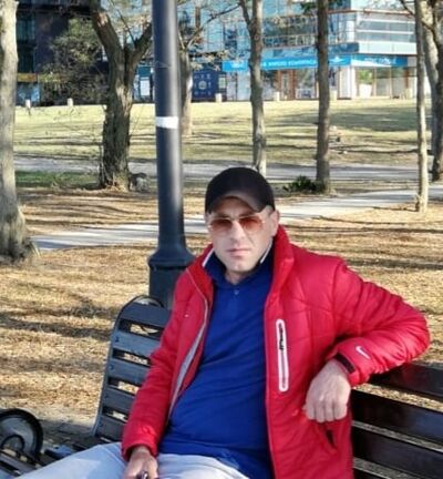  ,   Artur, 39 ,   ,   , c 