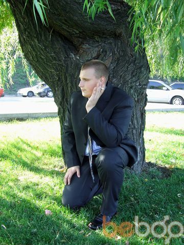  ,   Anton, 37 ,   