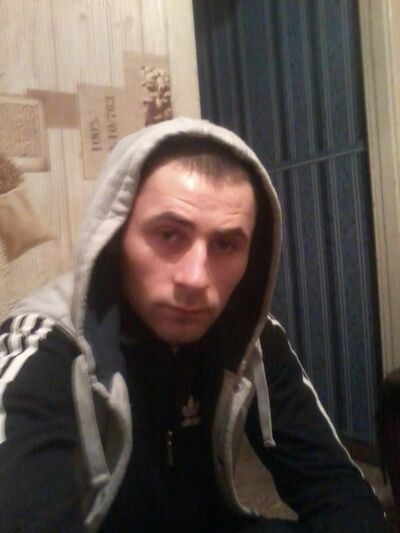  ,   Leonid, 32 ,   ,   , c 