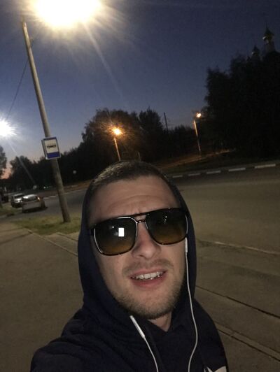   ,   Alexander, 32 ,   ,   , c , 