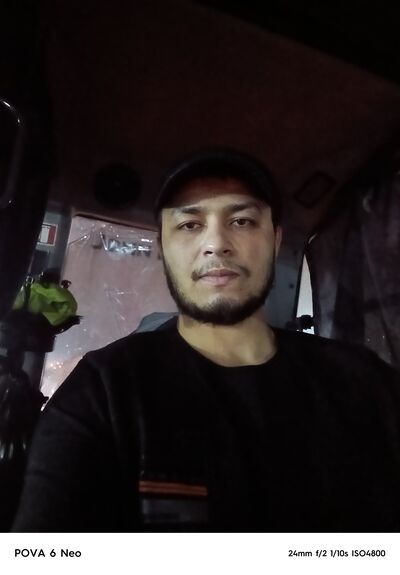  ,   Rustam, 25 ,   ,   