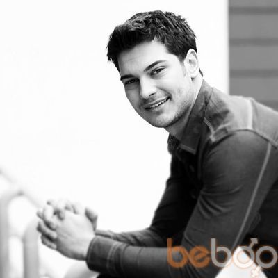  ,   Emir, 33 ,   