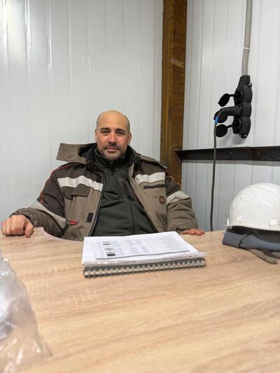  ,   Faik guran, 51 ,   ,   