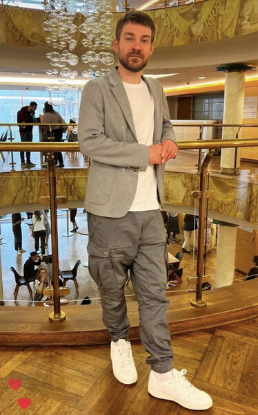  ,   Konstantin, 35 ,   ,   