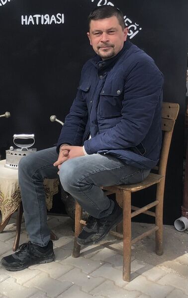  ,   Alper, 43 ,   ,   