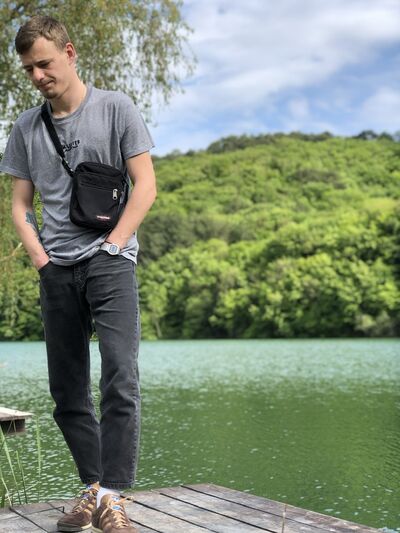  ,   , 25 ,   ,   