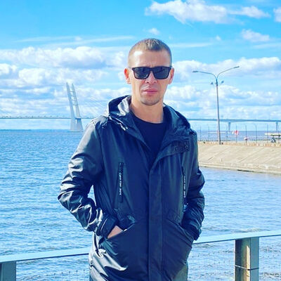  ,   Viktor, 36 ,   ,   , c , 
