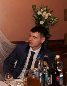  4713911  Anatol, 33 ,    