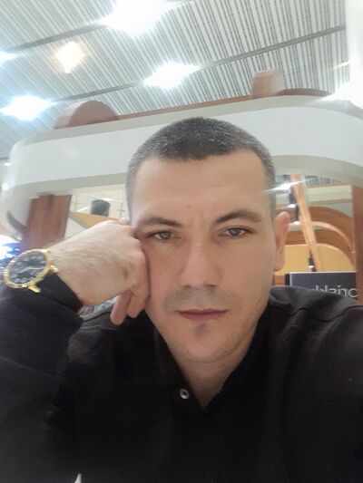  ,   Lawyer, 35 ,   