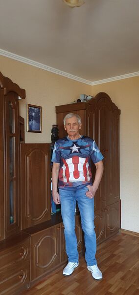  ,   Sergei, 65 ,   c 