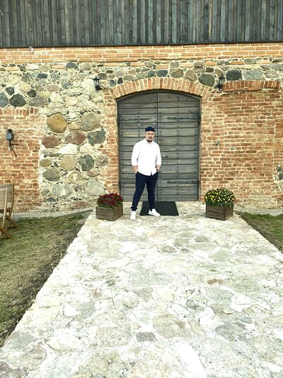 ,   Raimonds, 30 ,   ,   
