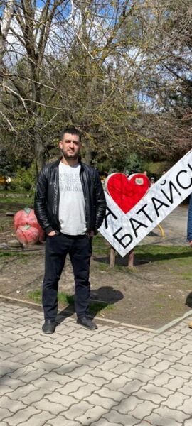  ,   Aksin, 38 ,   c 