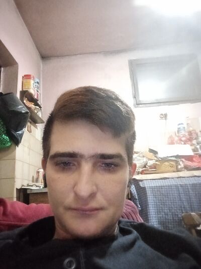  ,   Muamer, 34 ,   ,   