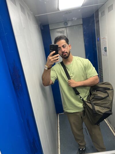  ,   Dr Amin, 25 ,   ,   , c 