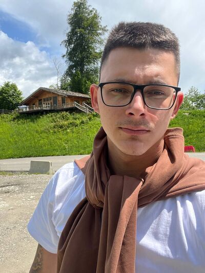  ,   , 25 ,   ,   
