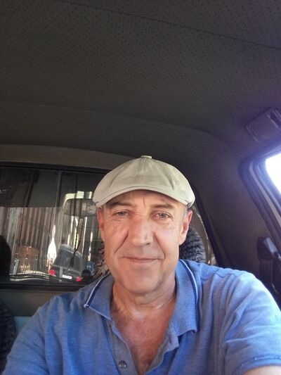  ,   Valery, 60 ,   ,   