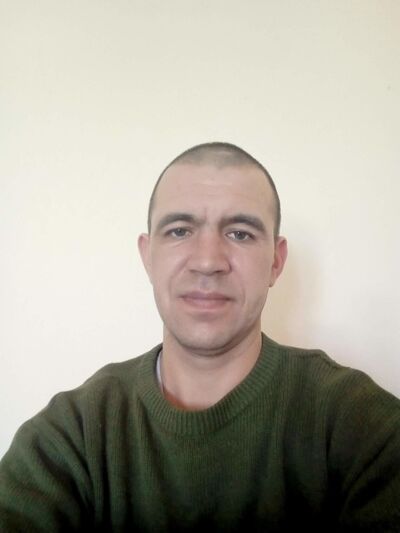  ,   Nikolas, 43 ,   ,   