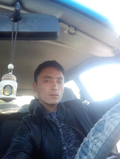  ,   Daniyar, 40 ,   ,   , c 