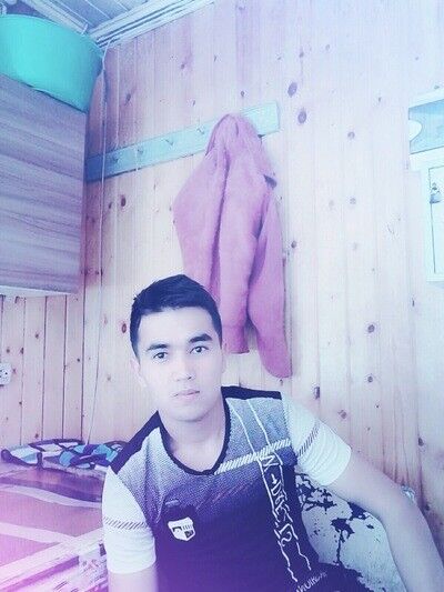  ,   Hayotbek, 28 ,   ,   , c 