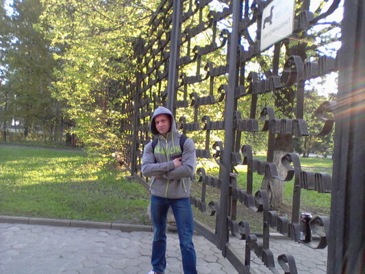  ,   Alex, 46 ,   ,   , c 
