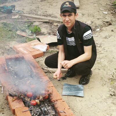  -,   Mirkomil, 21 ,   ,   , c , 