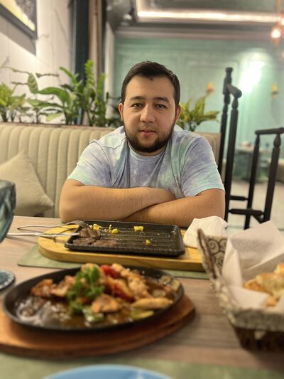  ,   Azimjon, 28 ,   ,   