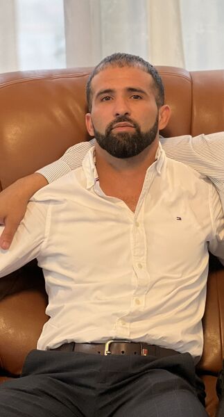  ,   Mikael, 33 ,   ,   , c , 