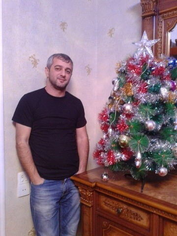  ,   Coni, 46 ,   