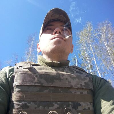 ,   Yurik, 30 ,   ,   , c , 