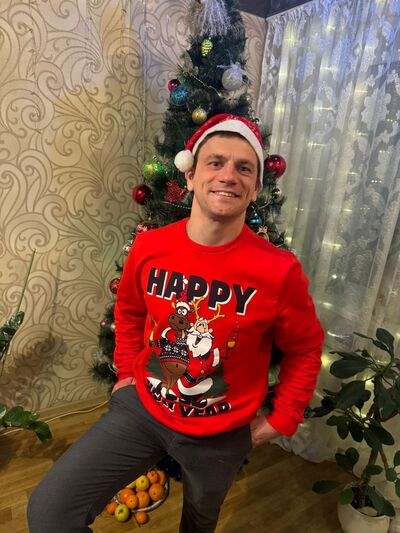  ,   Daniil, 31 ,   ,   
