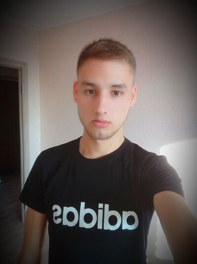  ,   Oleg, 23 ,   ,   , c , 