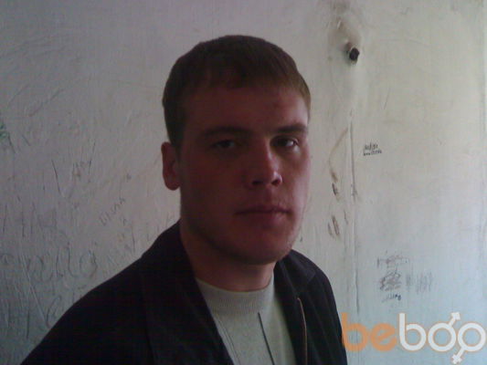  ,   Macho, 44 ,   ,   , c 