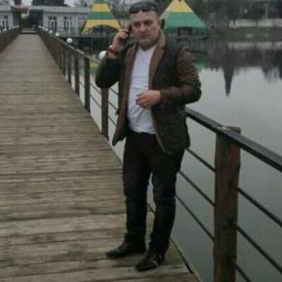  ,   Eli, 44 ,  
