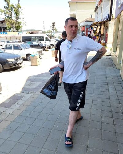  ,   Oleg, 46 ,   ,   , c , 