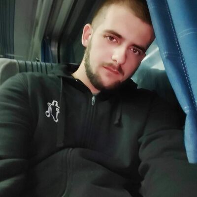  Petrovac na Moru,   Stefan, 23 ,   ,   