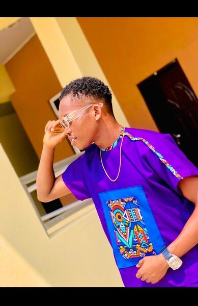  Umuahia,   Emmanuel, 30 ,   ,   