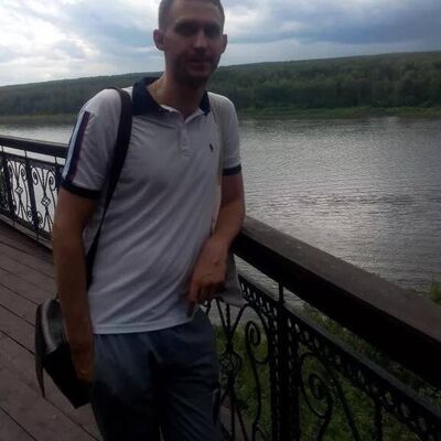  ,   Anton, 38 ,     , c 