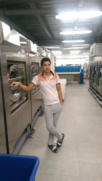  -,   Dilshodbek, 30 ,   ,   , c 
