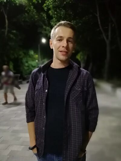  ,   Denis, 35 ,   ,   