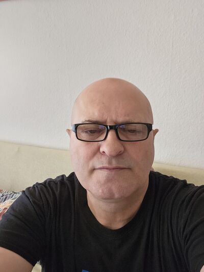  Rosengarten,   Alex, 57 ,   ,   