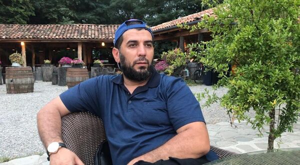  ,   Burhan, 40 ,   ,   , c 