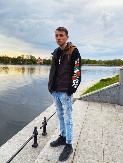  ,   Vladislav, 29 ,   ,   