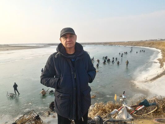  ,   Rustam, 58 ,   ,   , c 