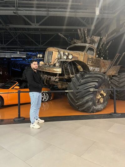  ,   Alan, 26 ,   ,   