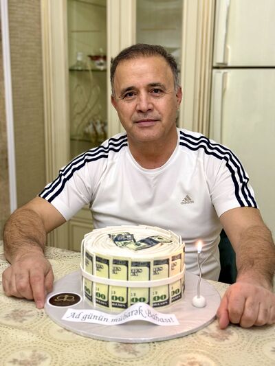  ,   Alex, 54 ,   