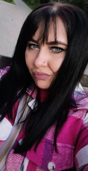  ,   Alisha, 32 ,   ,   